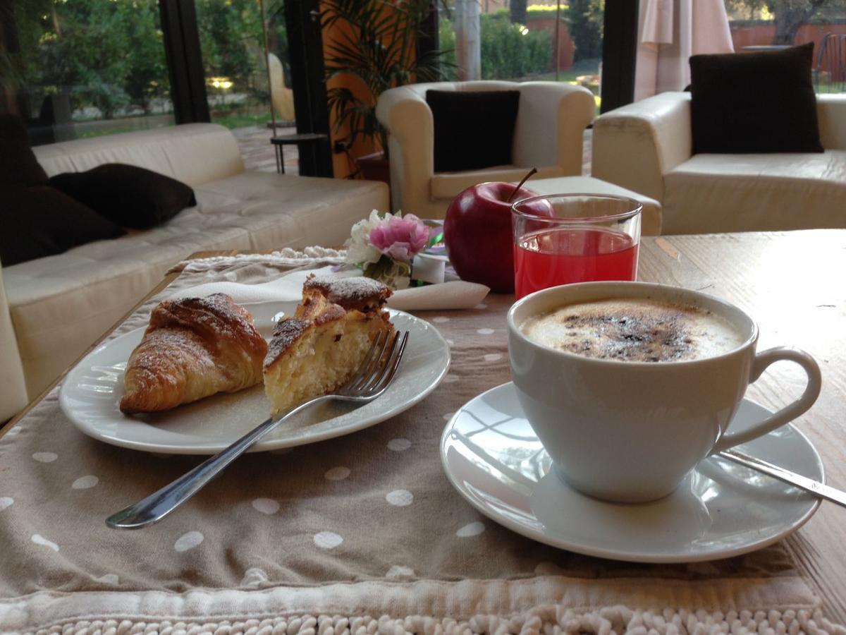 Conte Pietro Room&Breakfast Феррара Экстерьер фото